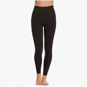 NEW Spanx XS Look at Me Now Seamless Leggings Very Black Tummy Control Shapewear